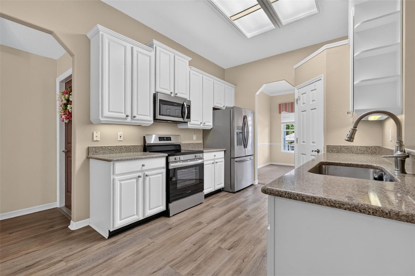 2991 LAKE WOODWARD DRIVE — photo 15 of 40