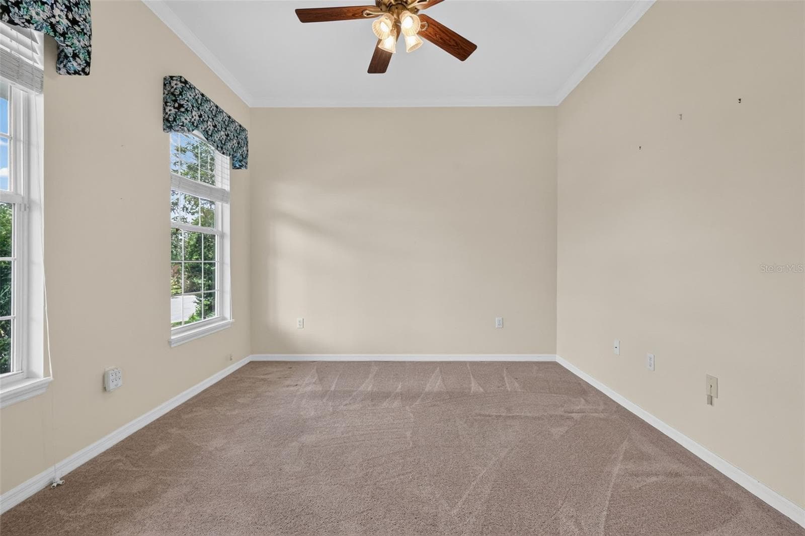 2991 LAKE WOODWARD DRIVE — photo 9 of 40