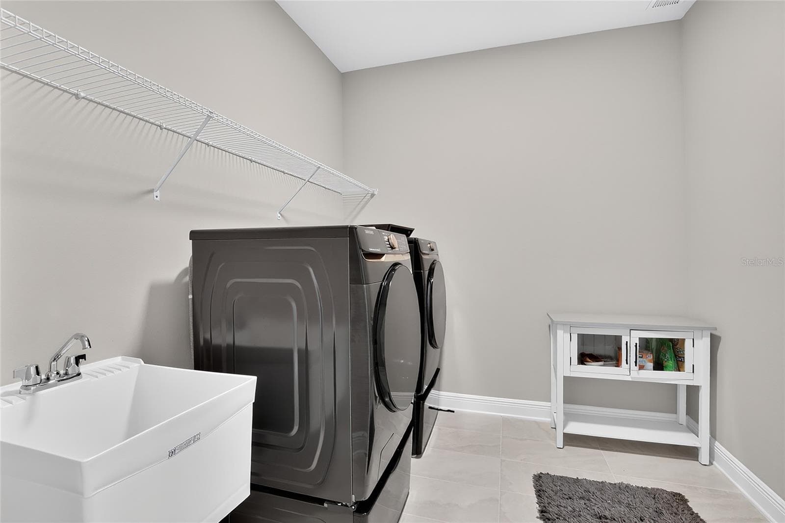 1694 DRUMMOND POINT — photo 49 of 66