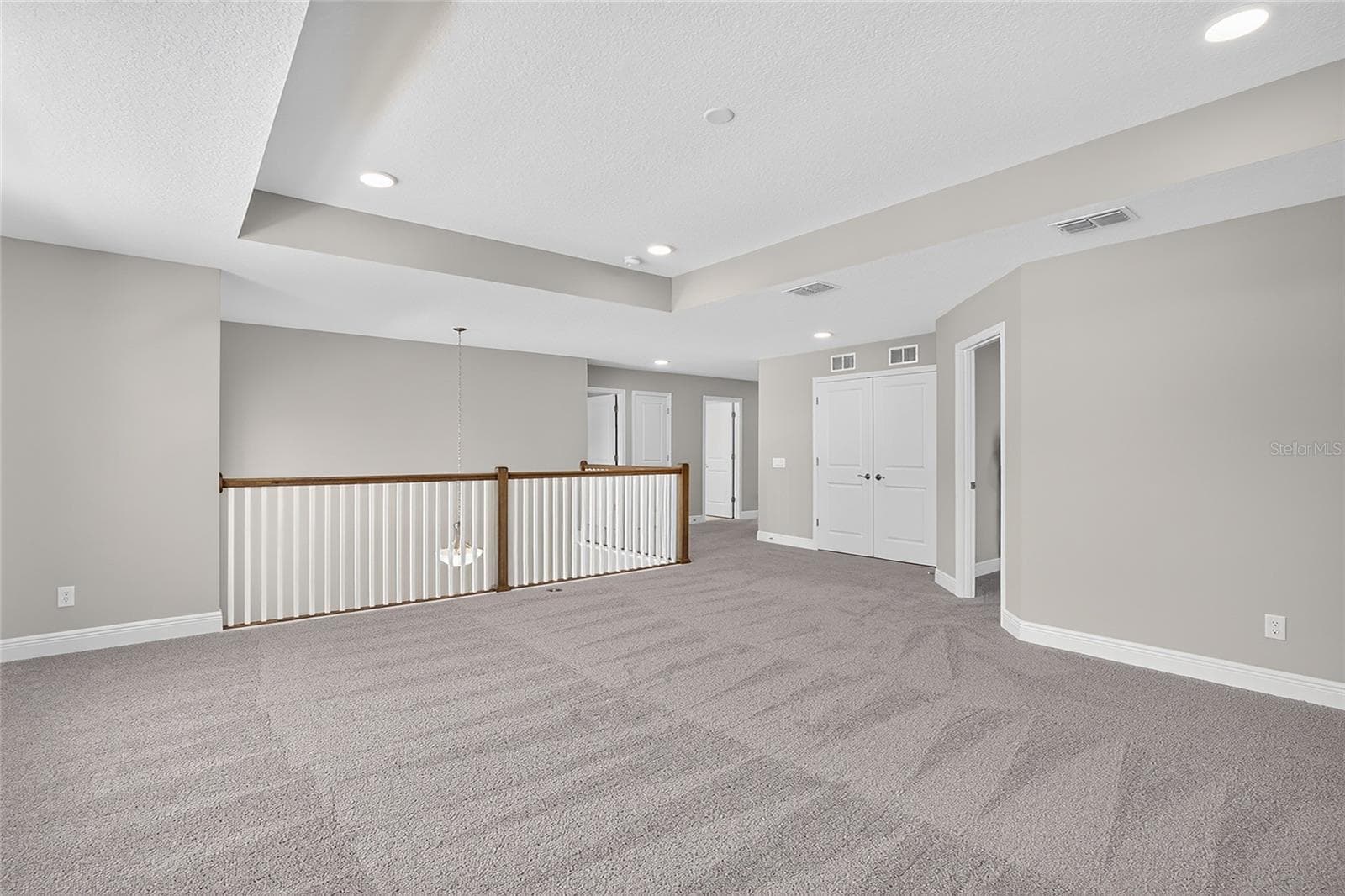 1694 DRUMMOND POINT — photo 35 of 66