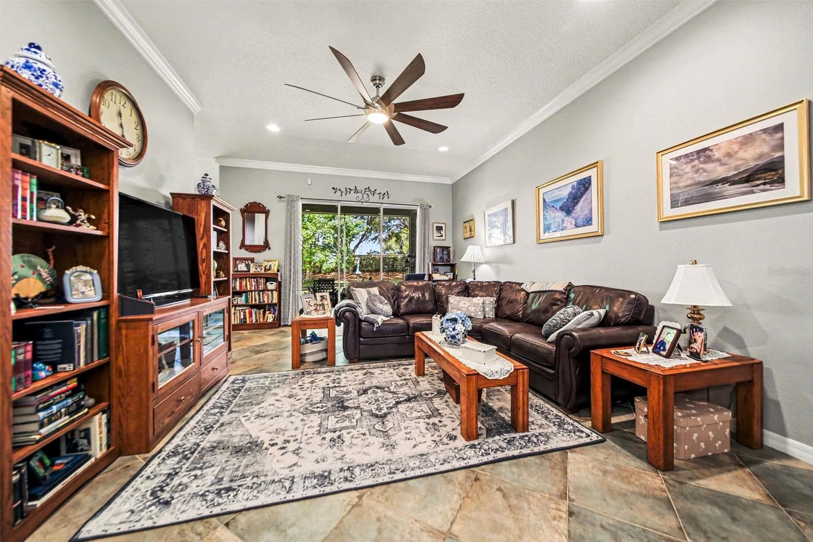 181 CREPE MYRTLE DRIVE — photo 7 of 27