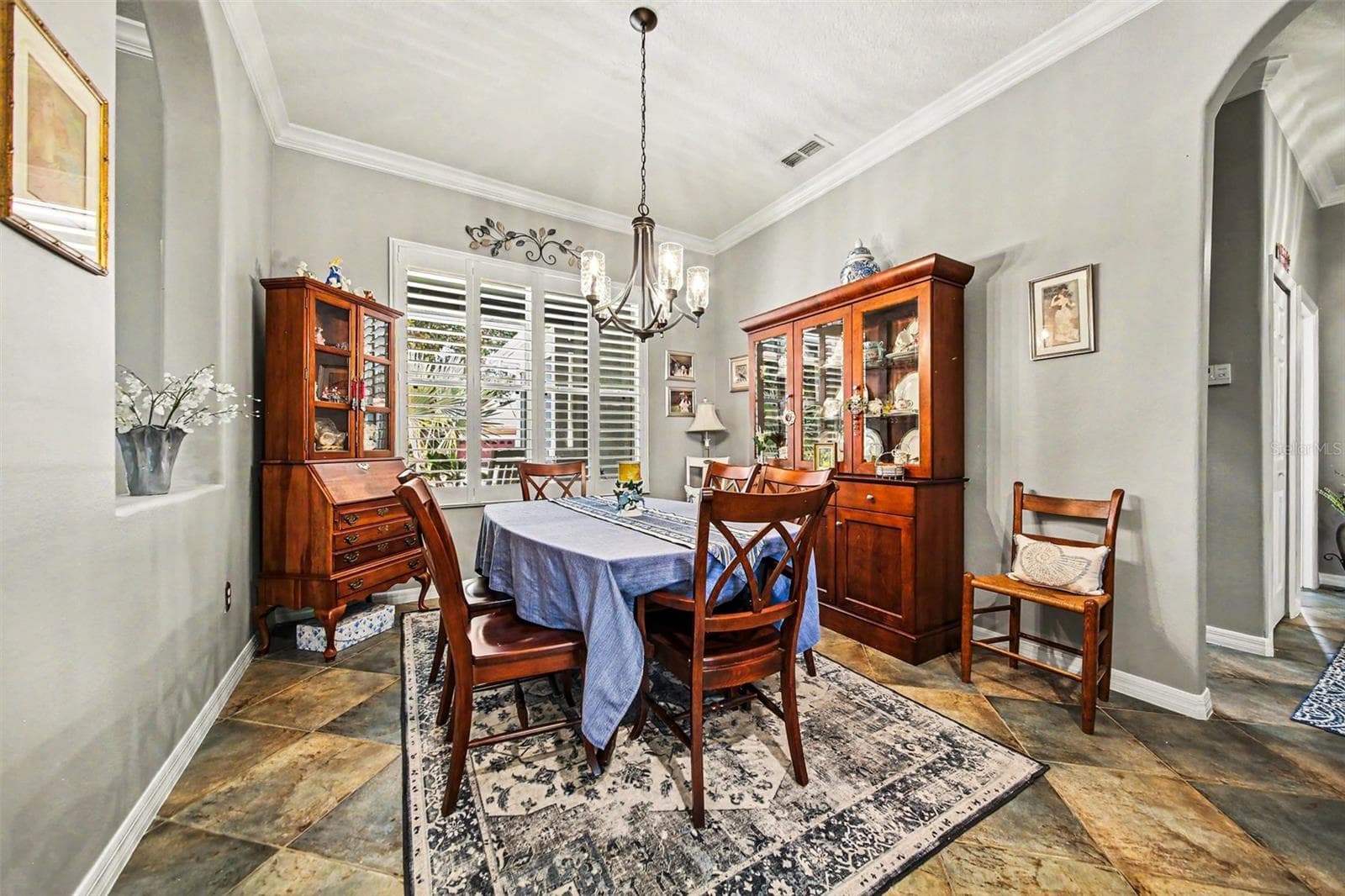 181 CREPE MYRTLE DRIVE — photo 10 of 27