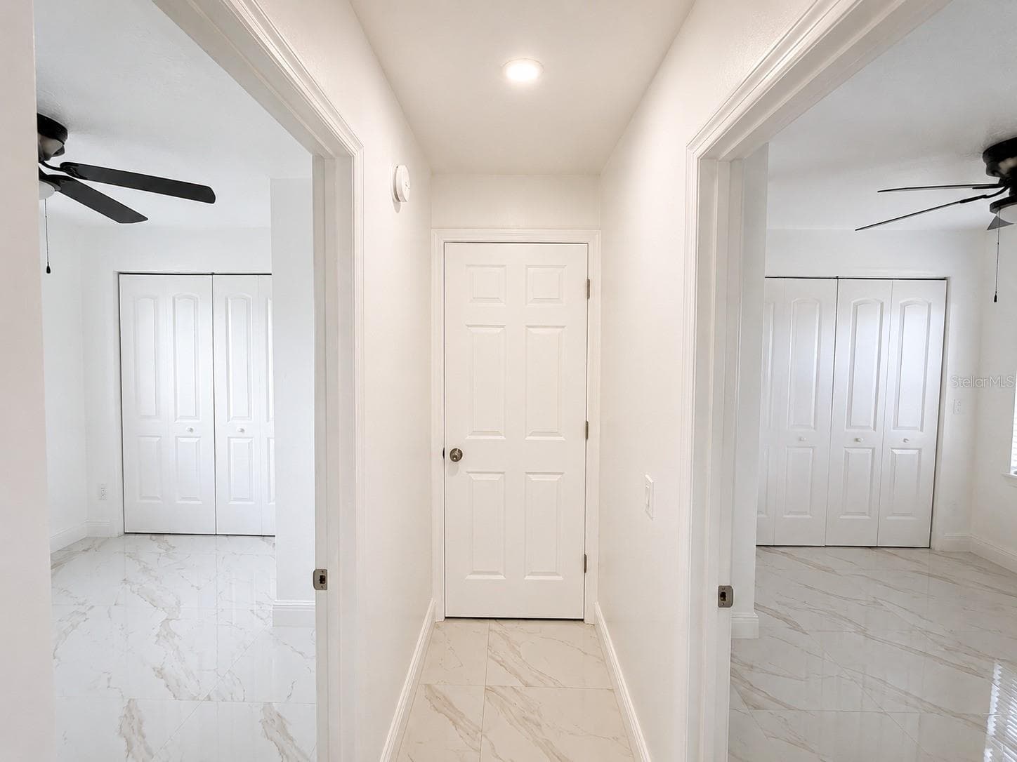 907 VALENTINA DRIVE — photo 35 of 43