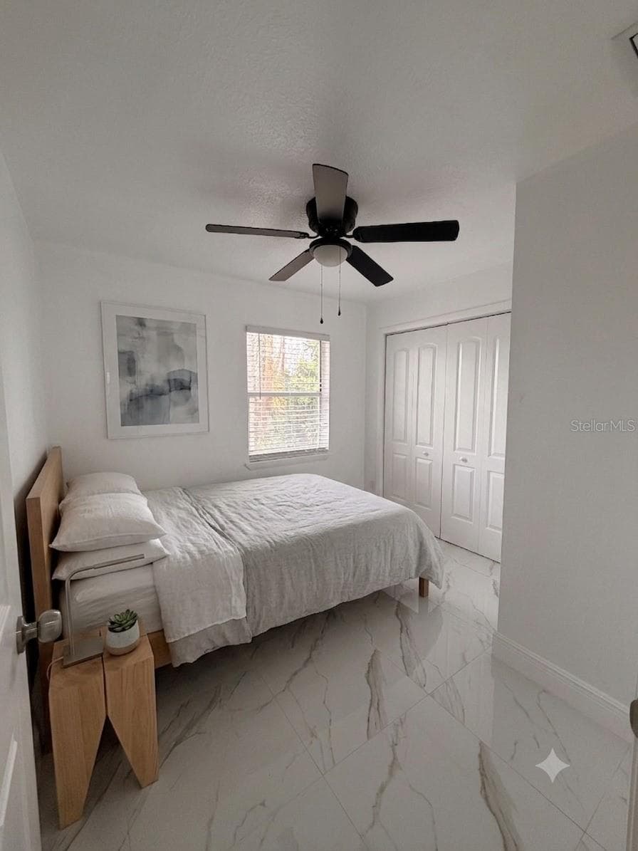 907 VALENTINA DRIVE — photo 12 of 43