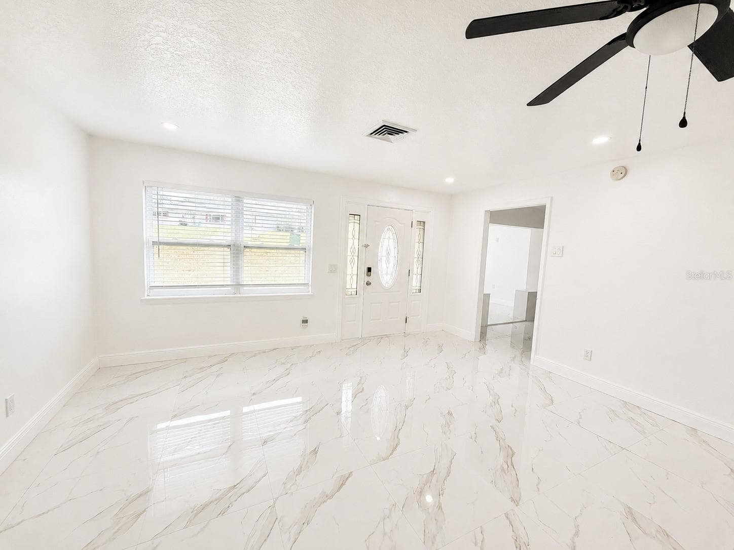 907 VALENTINA DRIVE — photo 25 of 43