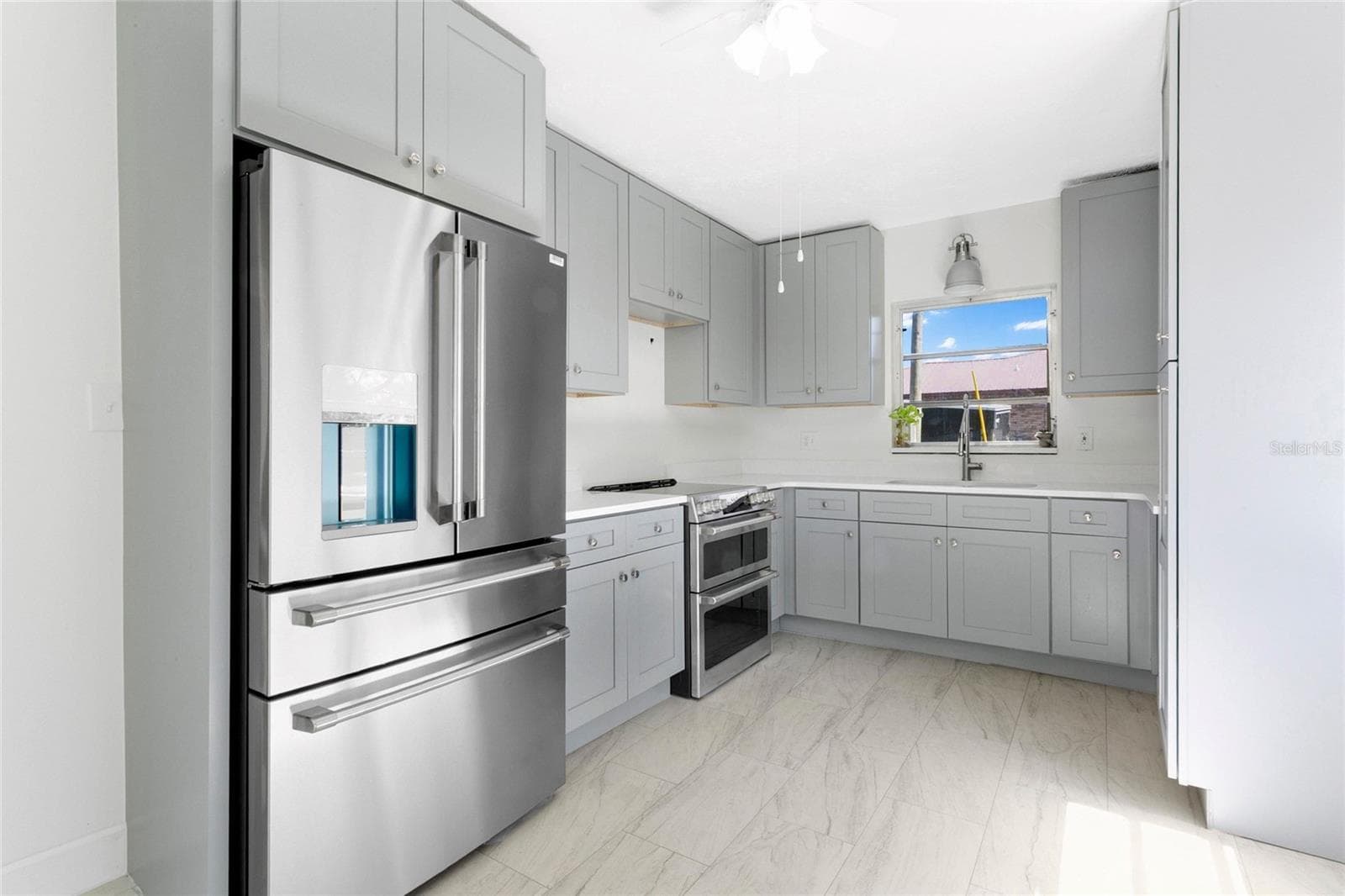 1801 EASTERN AVENUE — photo 6 of 20