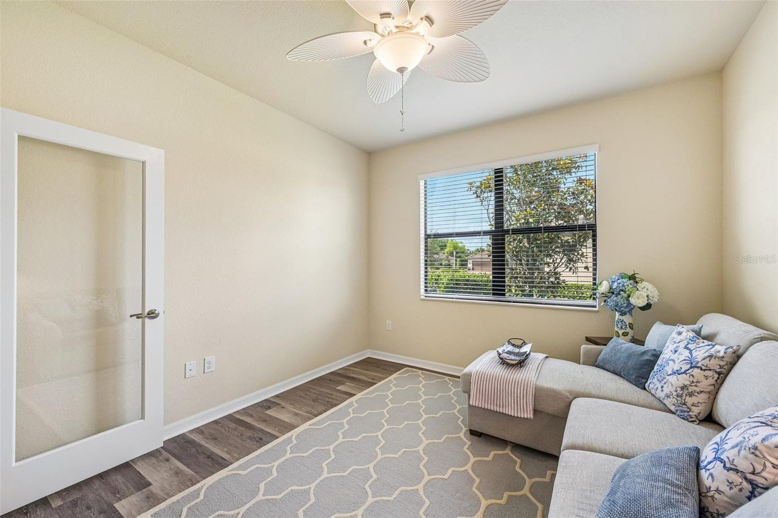 12664 FELICE DRIVE — photo 29 of 65