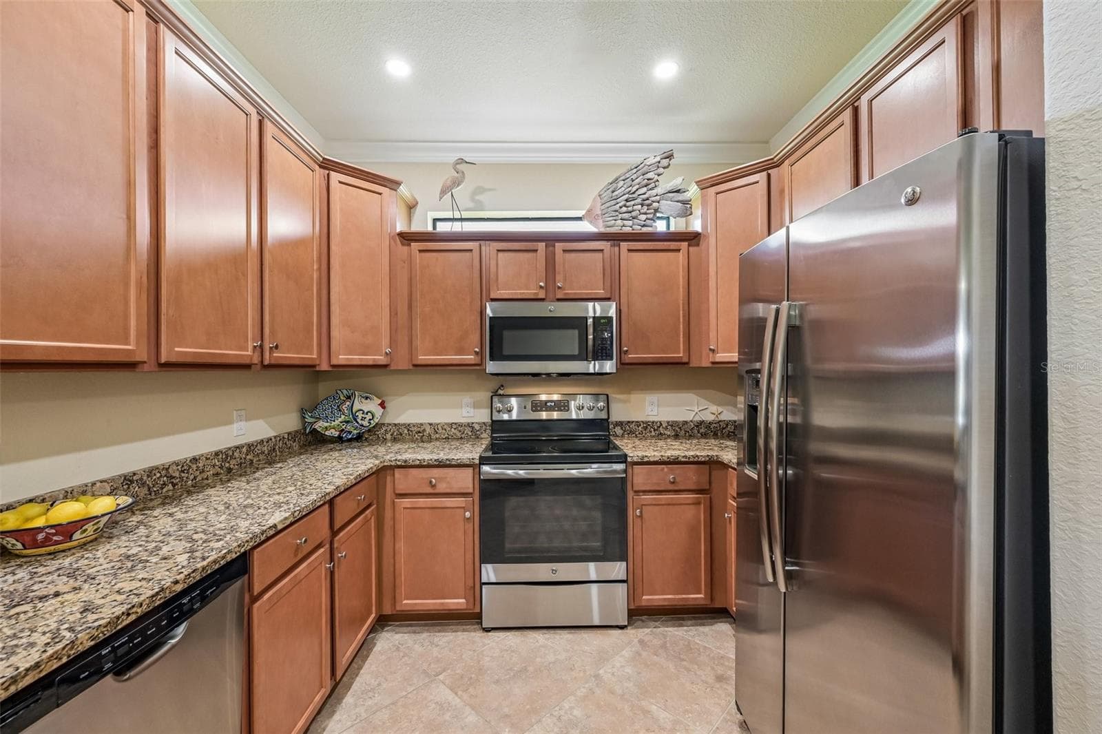 12664 FELICE DRIVE — photo 17 of 65