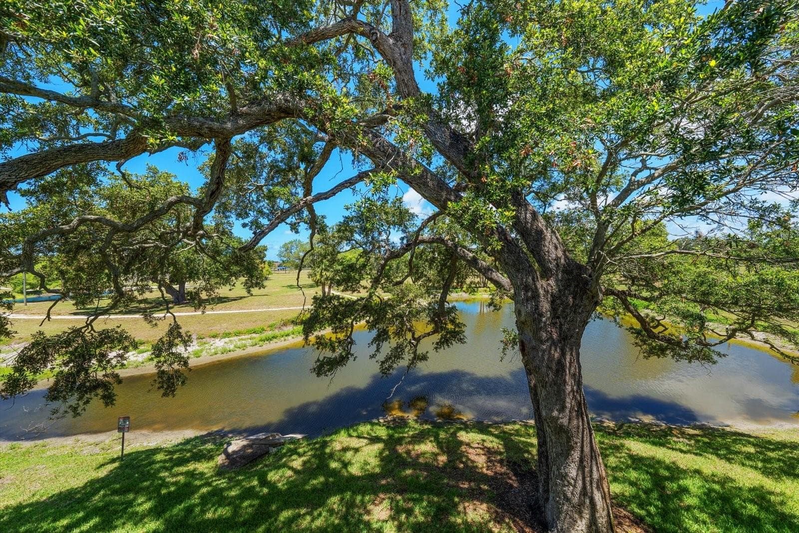 2152 GULF VIEW BOULEVARD — photo 43 of 63