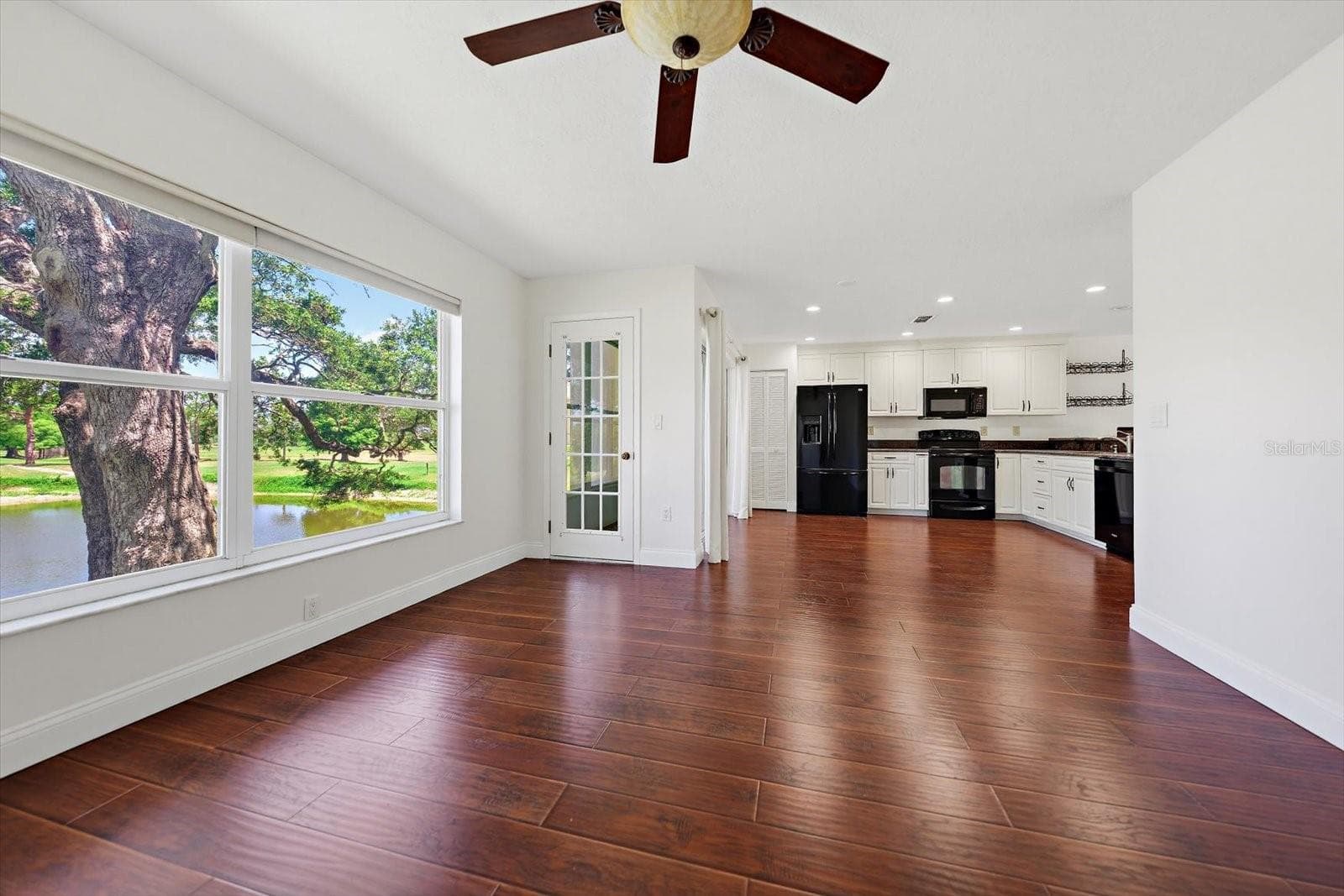 2152 GULF VIEW BOULEVARD — photo 16 of 63