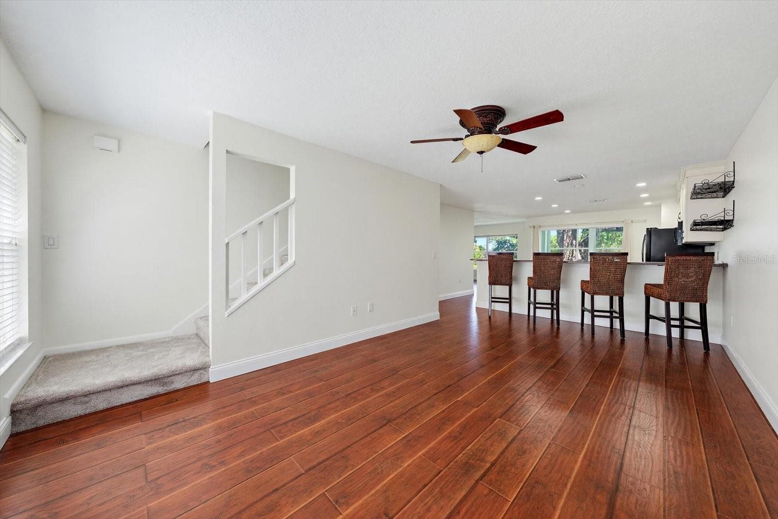2152 GULF VIEW BOULEVARD — photo 8 of 63