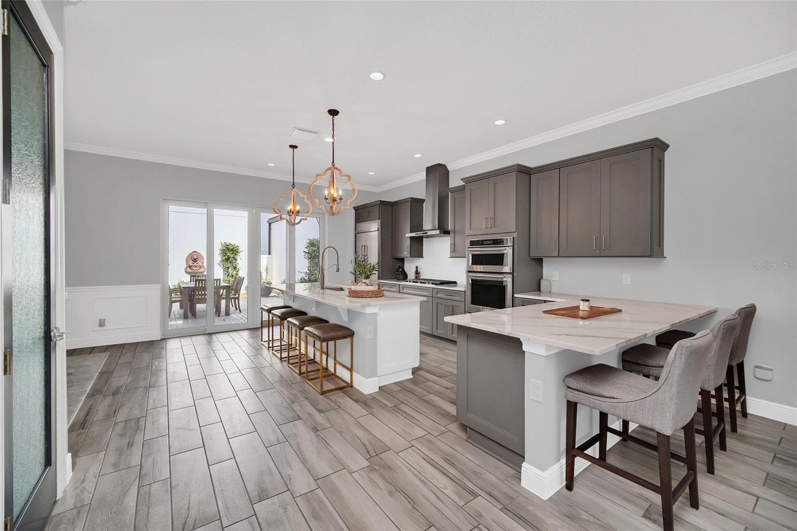 8878 BISMARCK PALM DRIVE — photo 12 of 41