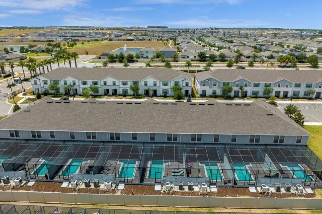 2413 DUBAI ST — photo 38 of 39