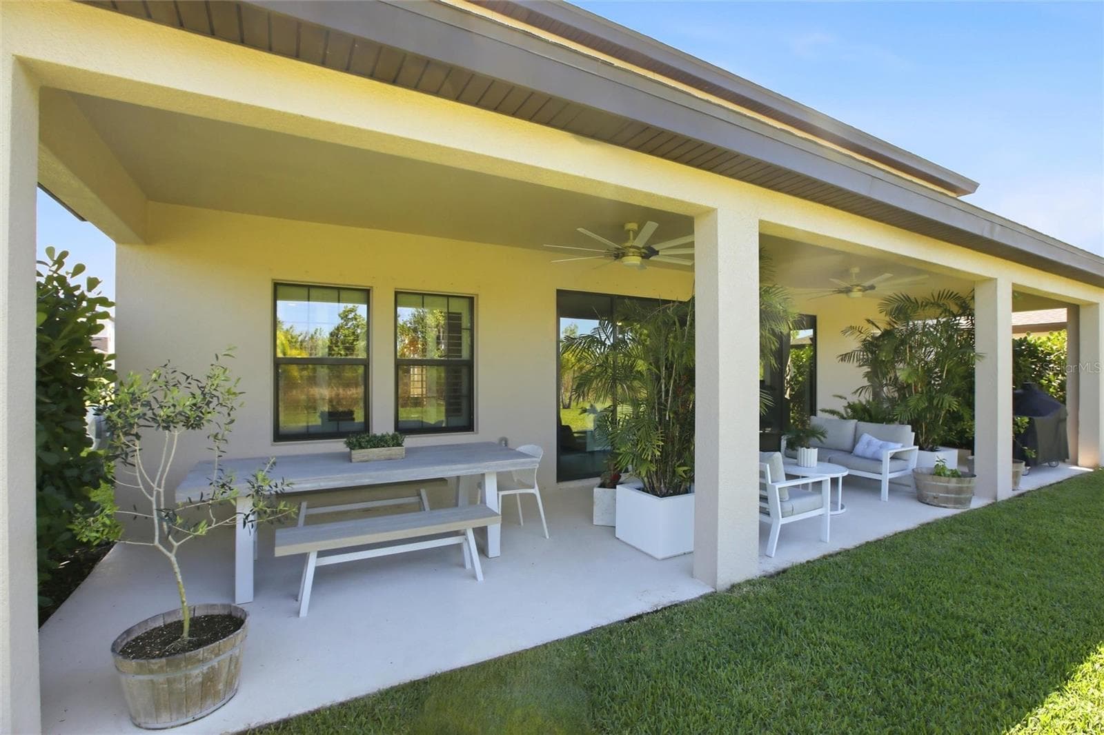 9109 WARM SPRINGS CIRCLE — photo 47 of 68