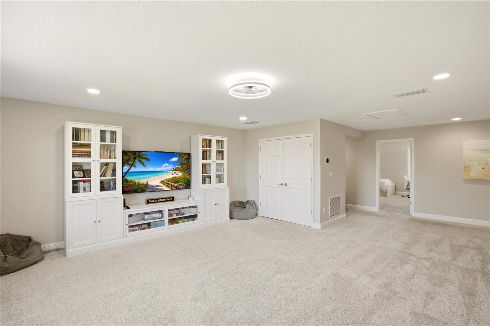 9109 WARM SPRINGS CIRCLE — photo 20 of 68