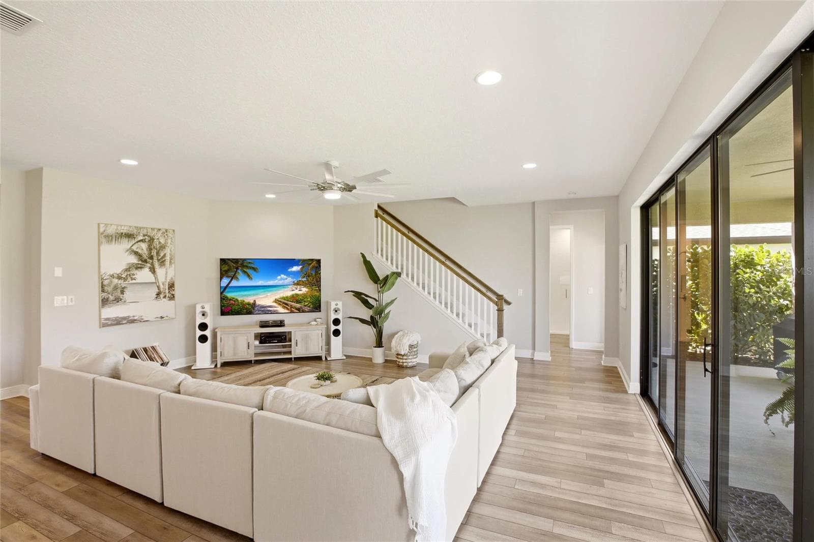 9109 WARM SPRINGS CIRCLE — photo 11 of 68