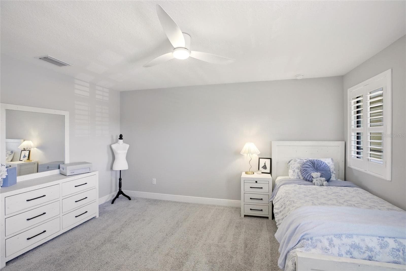 9109 WARM SPRINGS CIRCLE — photo 32 of 68