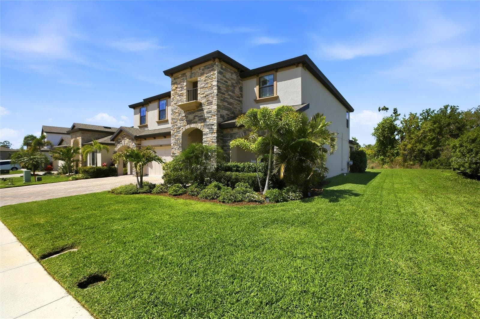9109 WARM SPRINGS CIRCLE — photo 49 of 68