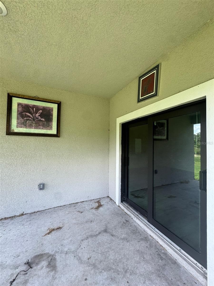 613 LOLETA COURT — photo 28 of 30