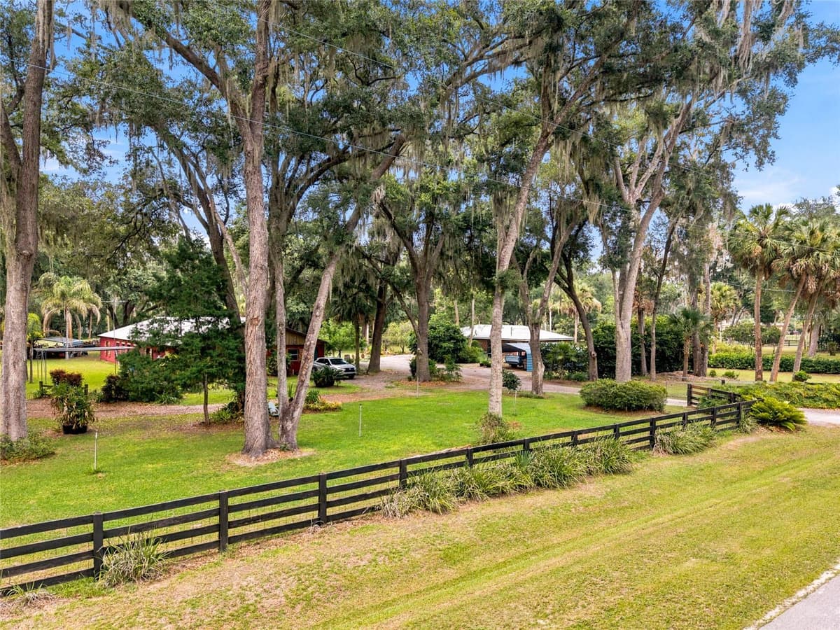 40847 COUNTY ROAD 439 — photo 40 of 57