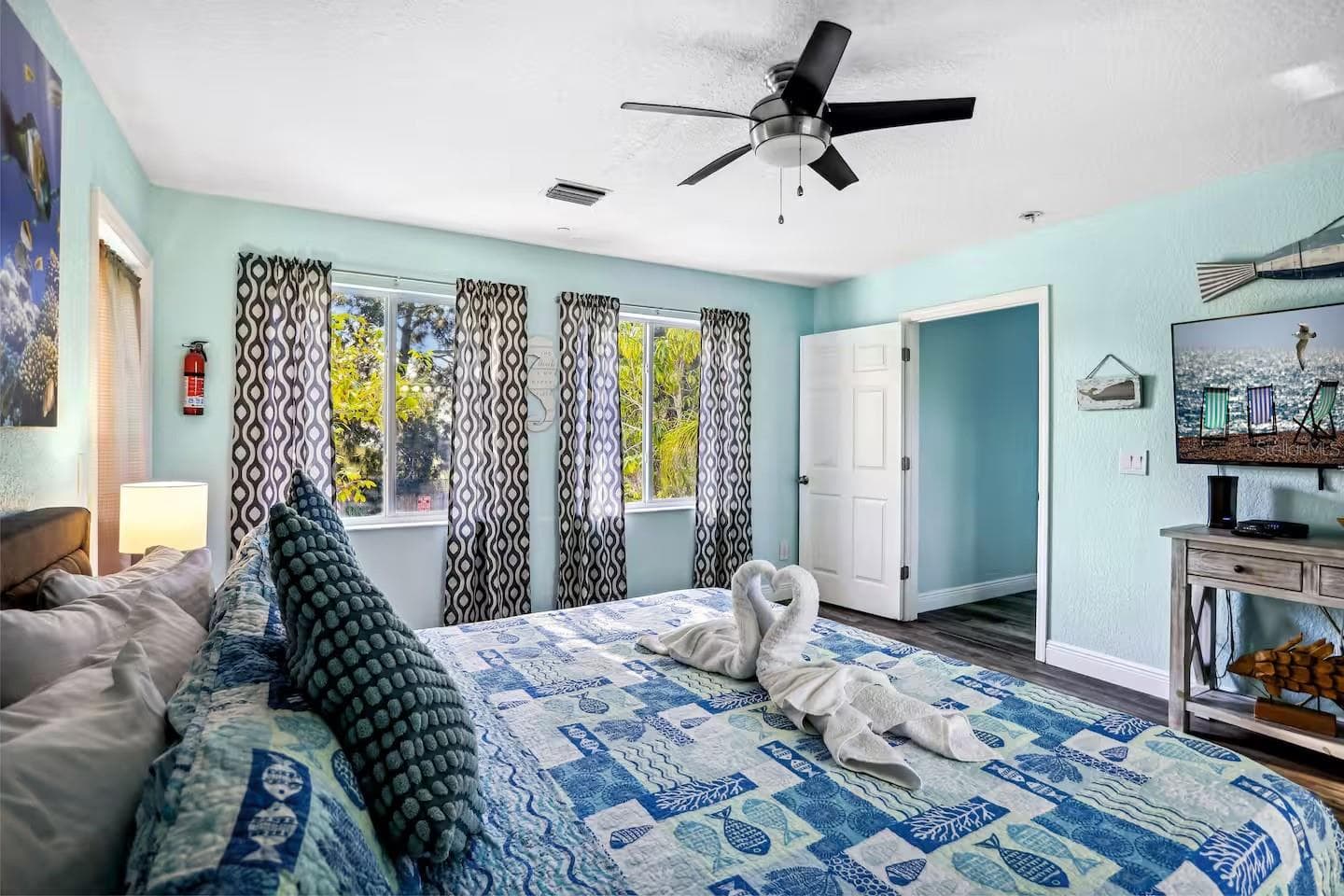 12201 GULF BOULEVARD — photo 32 of 57