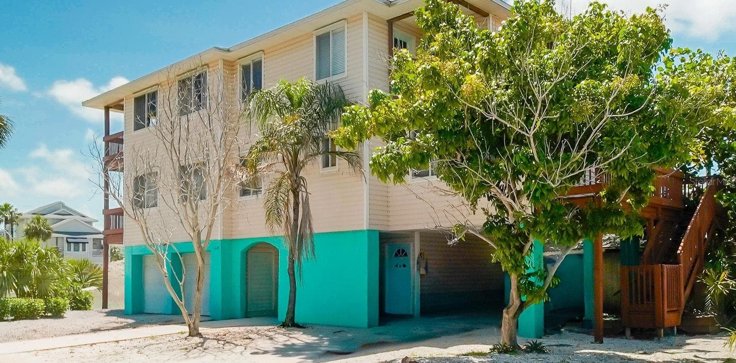 12201 GULF BOULEVARD — photo 46 of 57