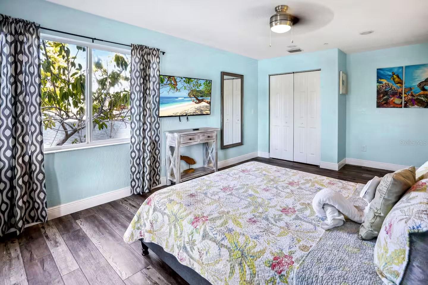 12201 GULF BOULEVARD — photo 24 of 57