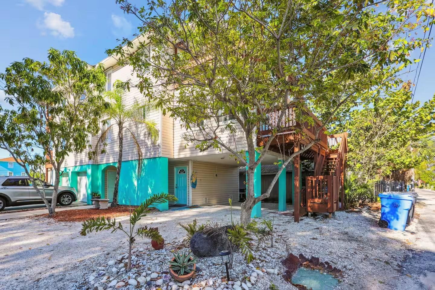 12201 GULF BOULEVARD — photo 41 of 57