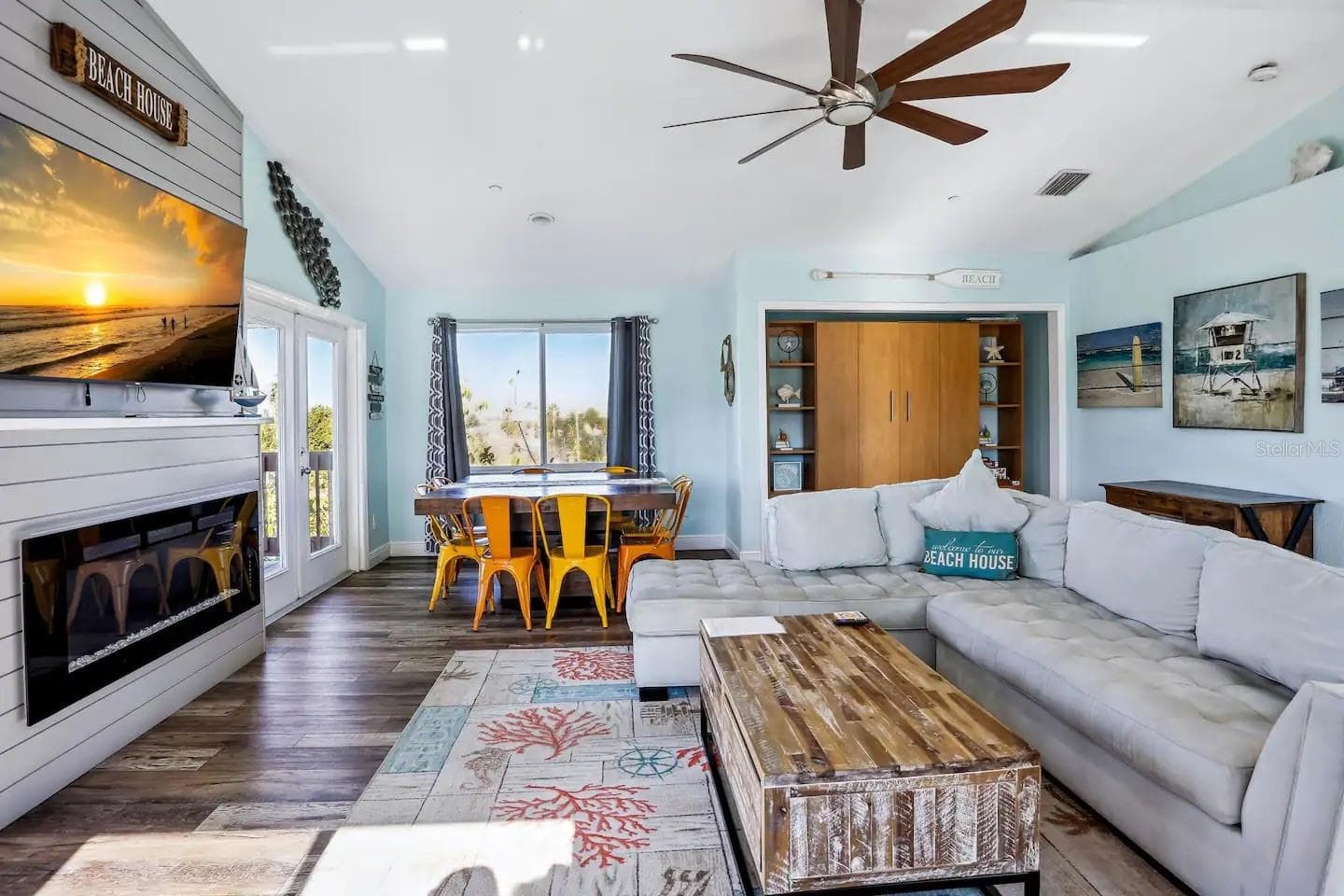 12201 GULF BOULEVARD — photo 10 of 57