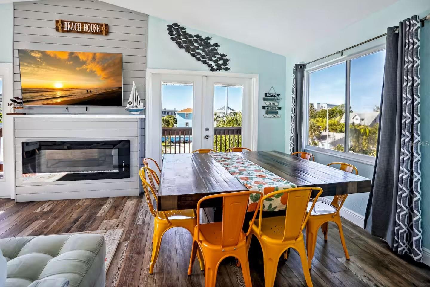12201 GULF BOULEVARD — photo 12 of 57