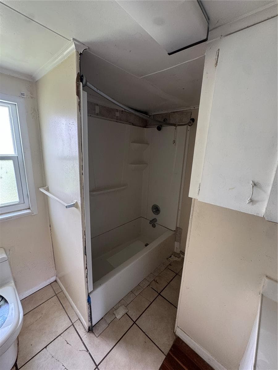 207 IDAHO AVENUE — photo 17 of 21