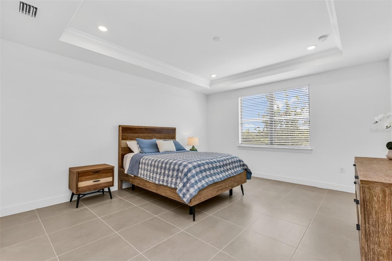 4400 LAKESIDE GROVE PLACE — photo 35 of 75
