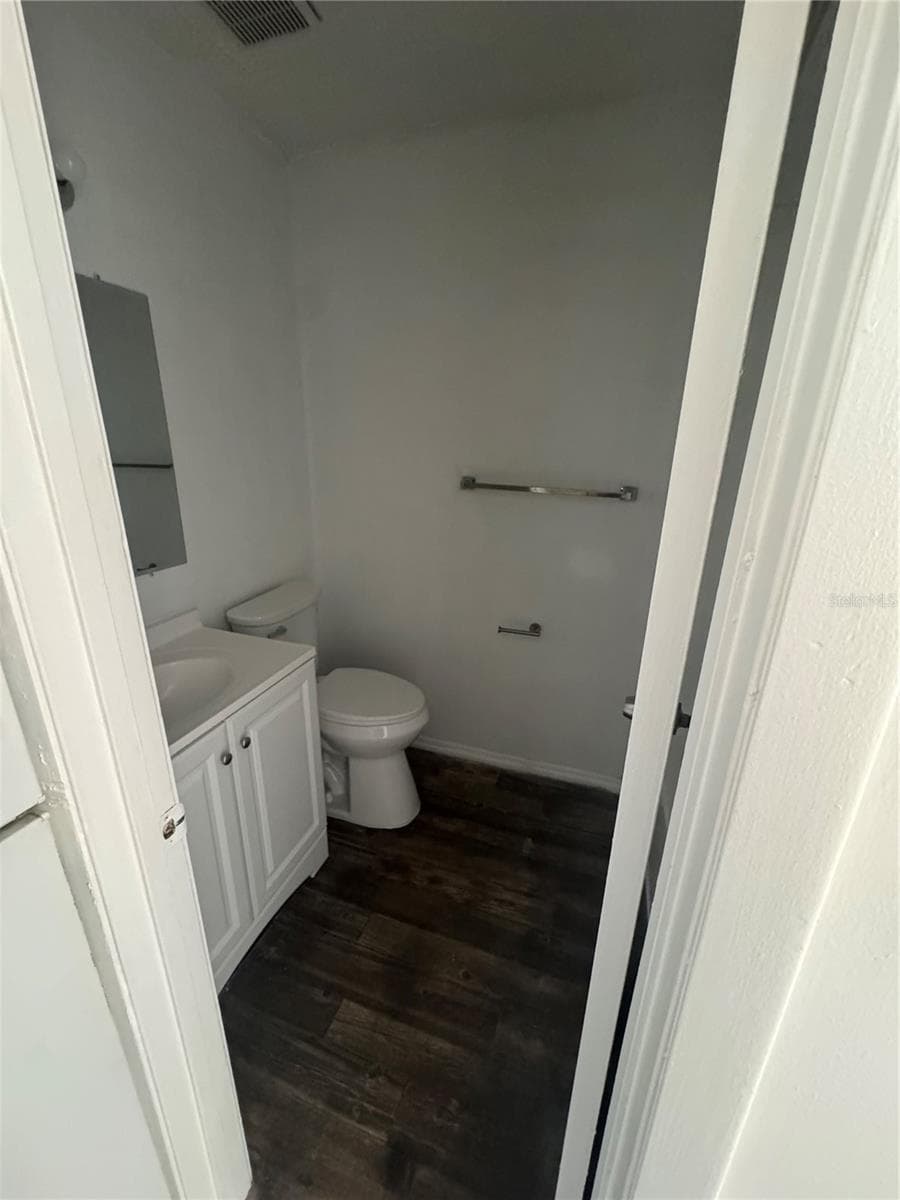 8560 CHANNELVIEW CIRCLE — photo 5 of 6