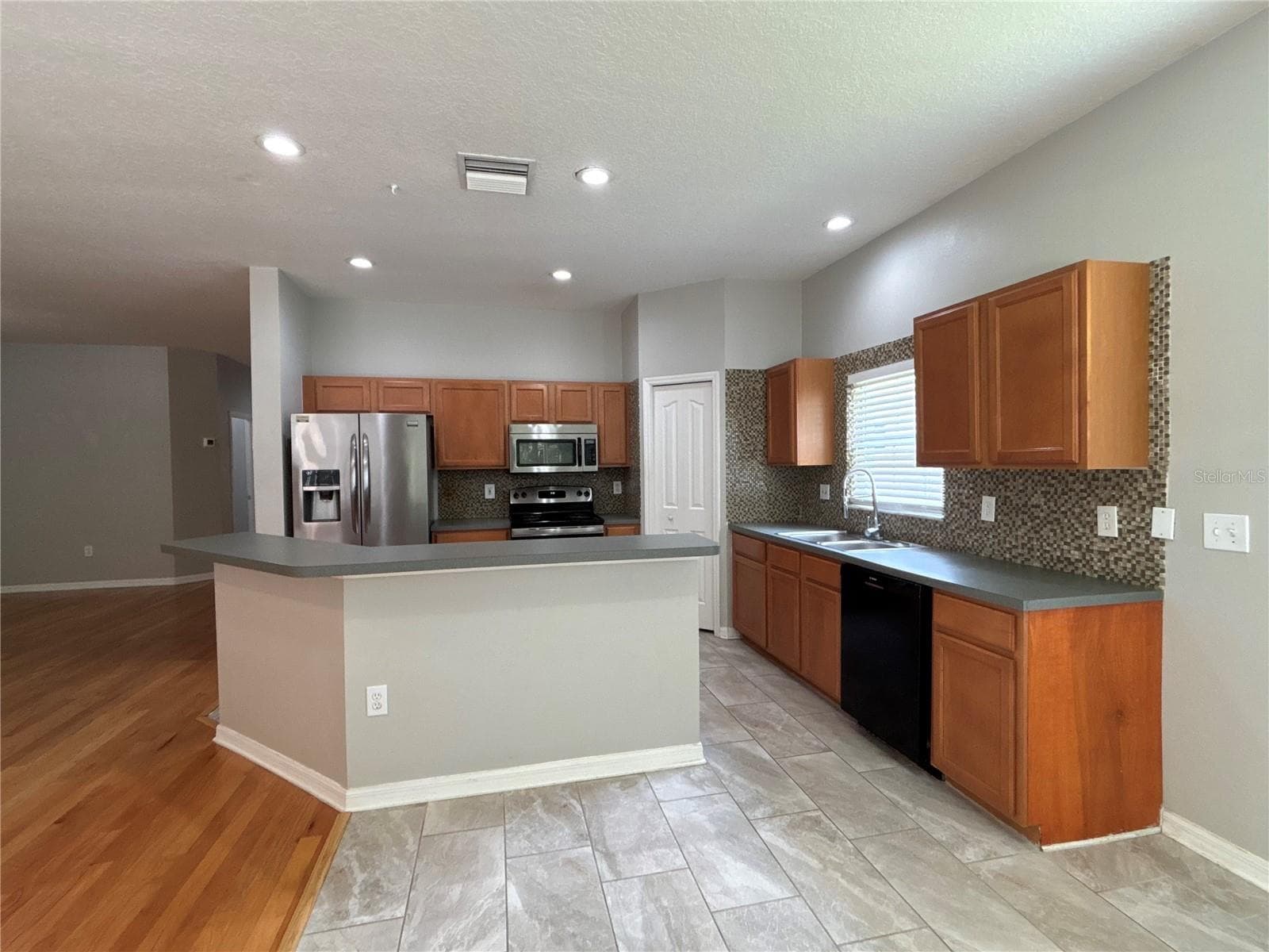 19131 CYPRESS REACH LANE — photo 25 of 70