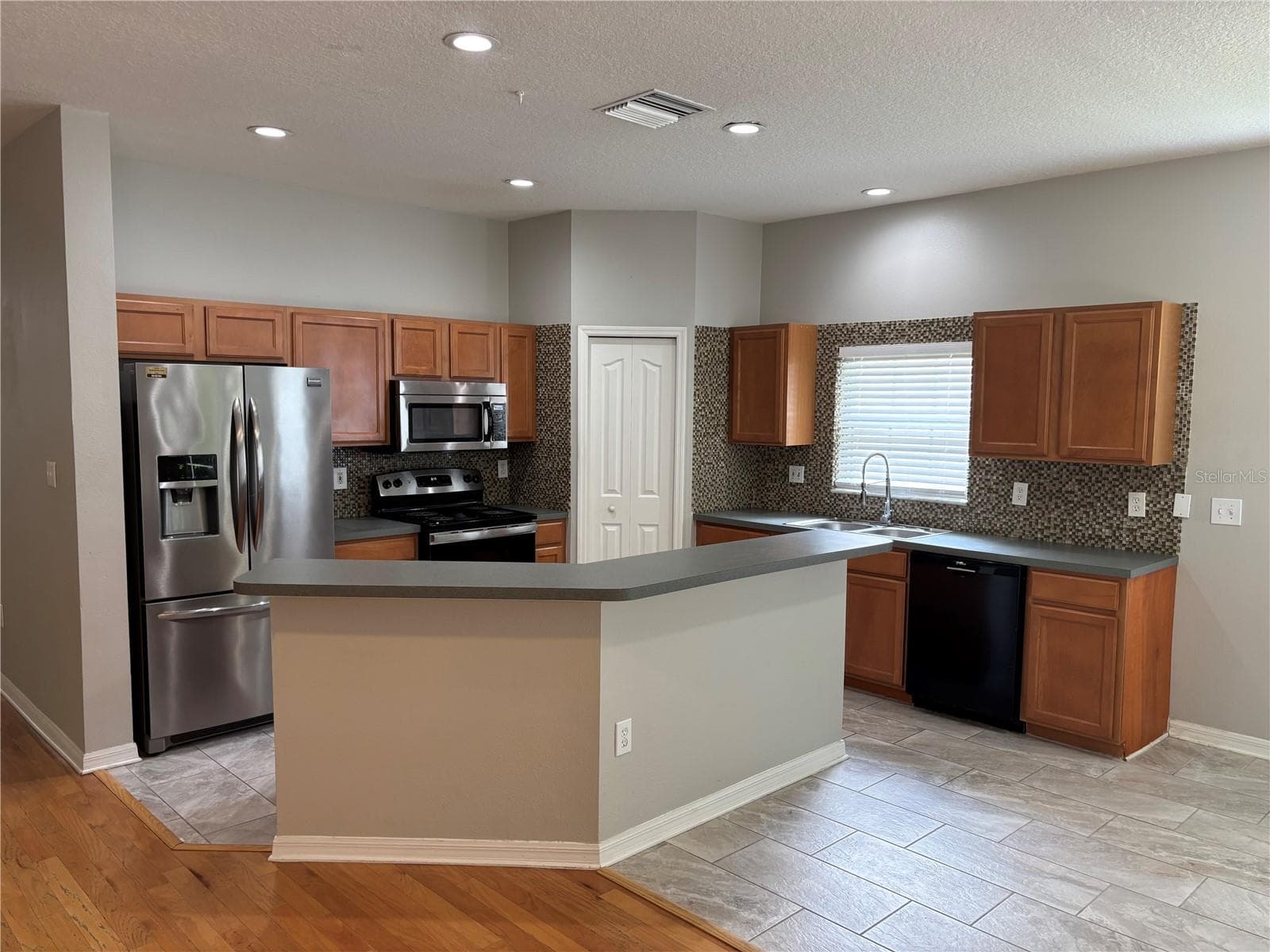 19131 CYPRESS REACH LANE — photo 22 of 70