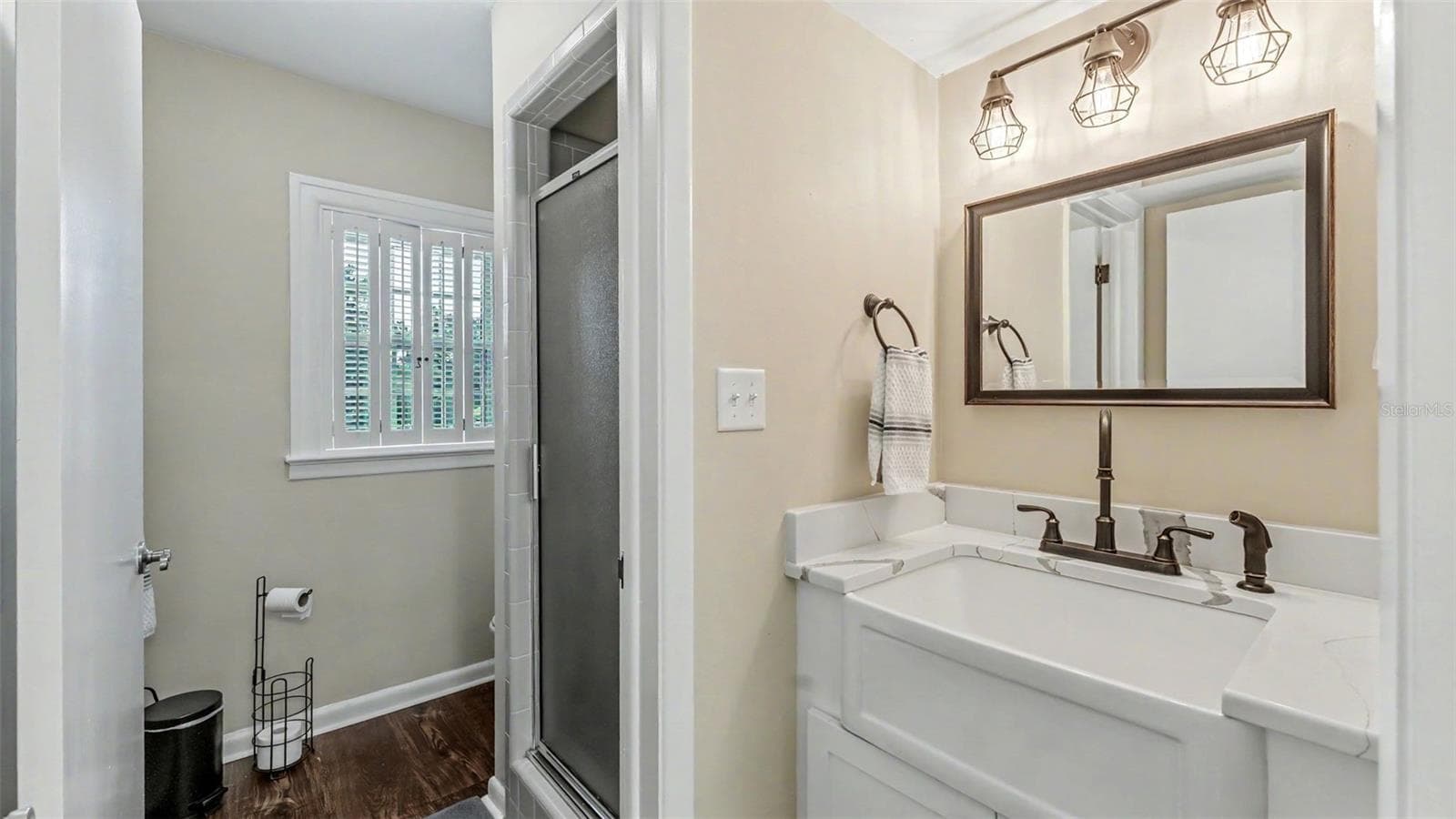 715 LAUREL LANE — photo 22 of 59