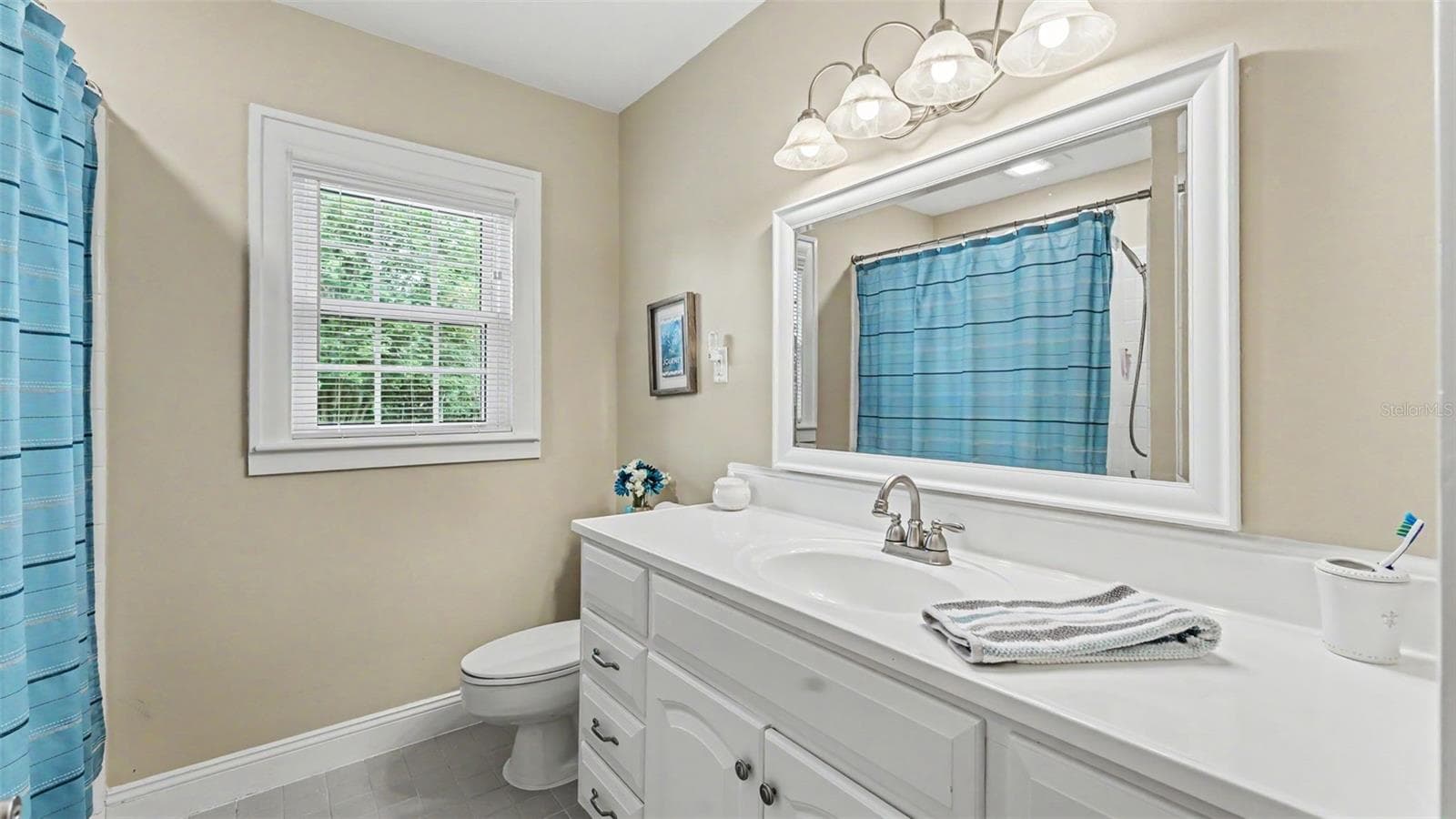 715 LAUREL LANE — photo 31 of 59