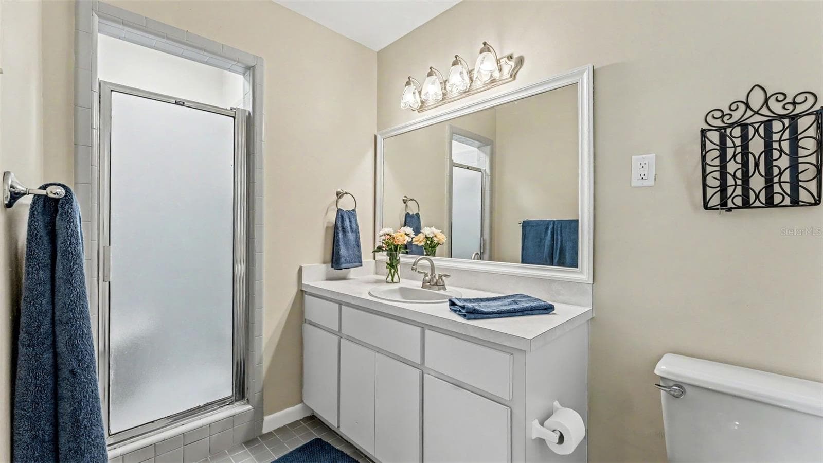 715 LAUREL LANE — photo 28 of 59