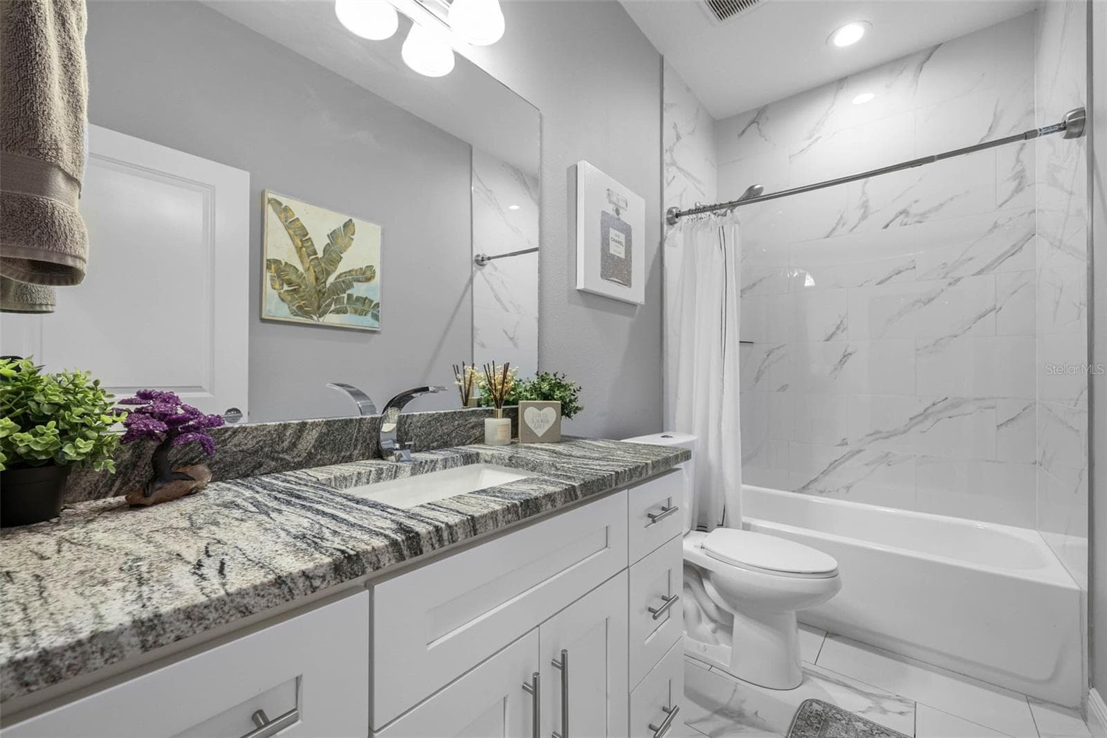 7507 DARTMOUTH AVENUE — photo 10 of 45
