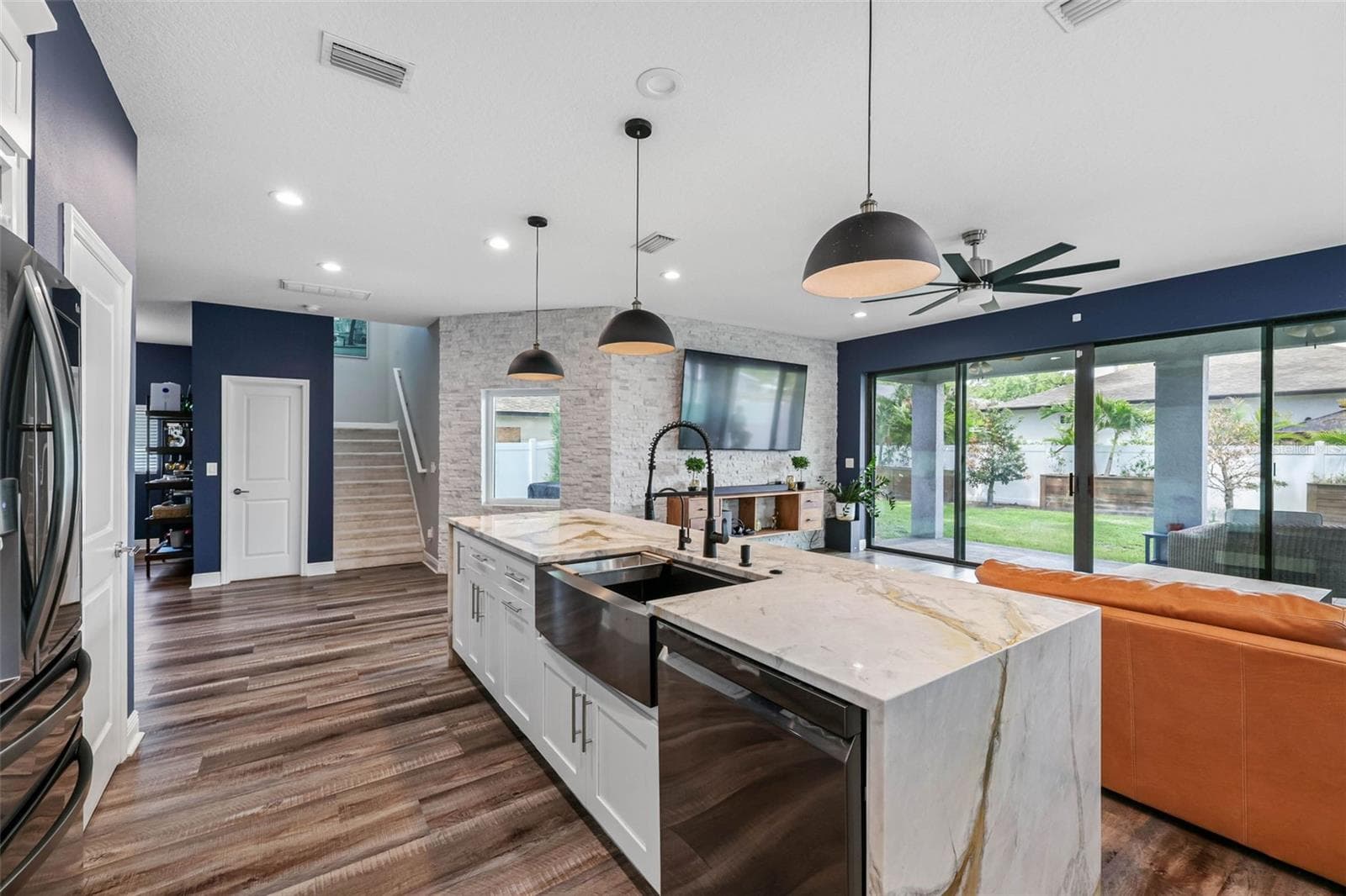 7507 DARTMOUTH AVENUE — photo 16 of 45