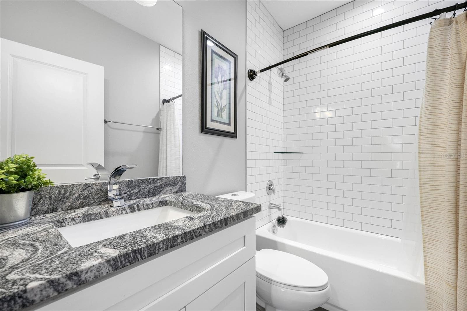 7507 DARTMOUTH AVENUE — photo 33 of 45