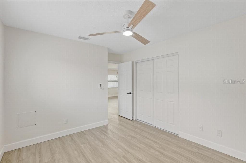 6501 68TH DRIVE — photo 35 of 46