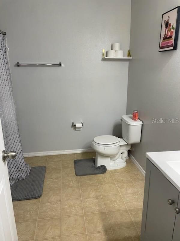 1034 CHALCEDONY STREET — photo 10 of 22
