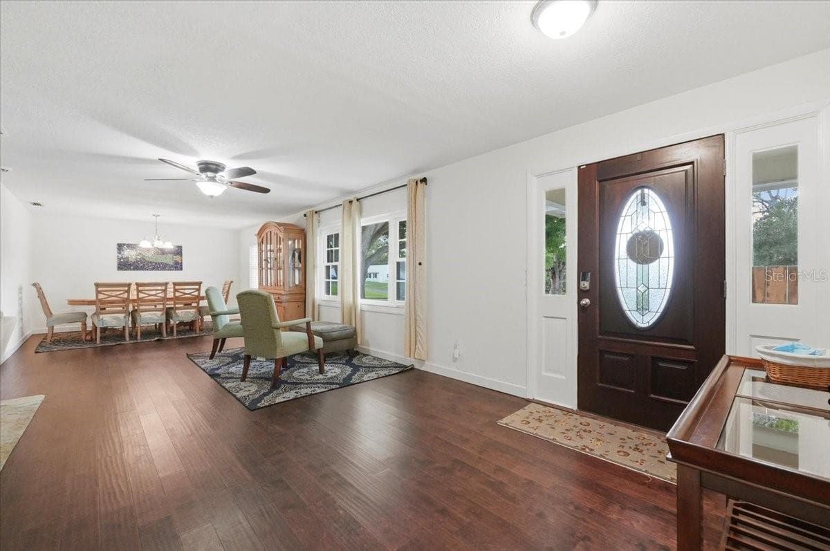 4520 ORANGEWOOD LOOP — photo 9 of 55