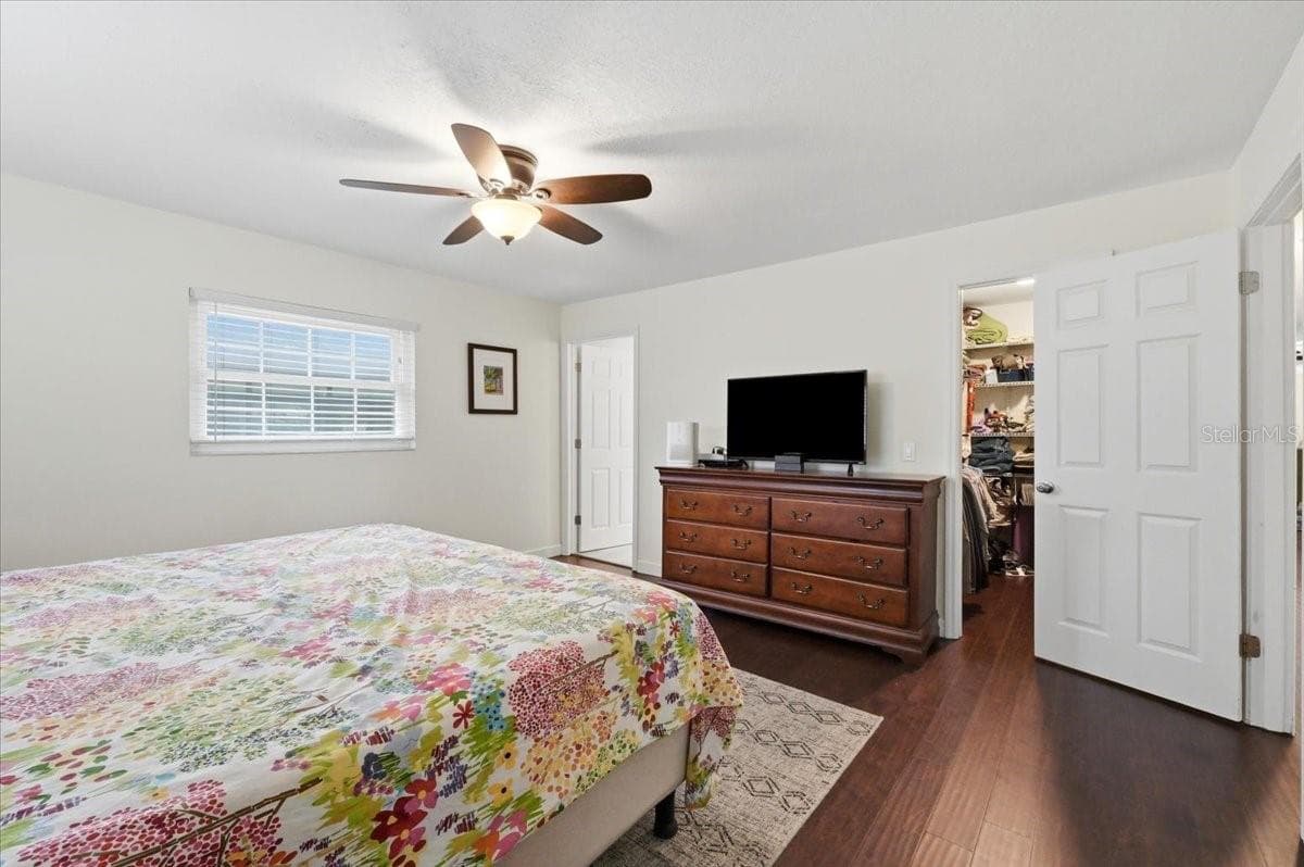 4520 ORANGEWOOD LOOP — photo 21 of 55
