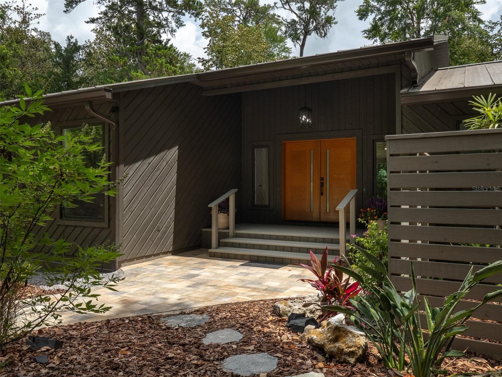 3104 21ST AVENUE — photo 4 of 68