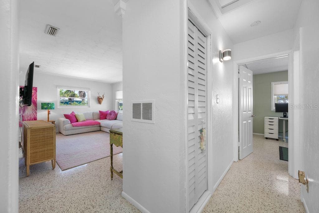 1401 ISLAND DRIVE — photo 23 of 53