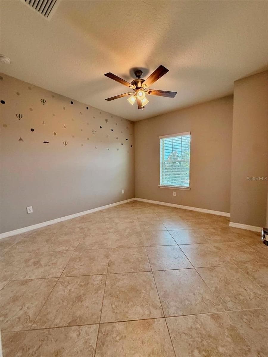 5703 VILLAGE CENTER DRIVE — photo 27 of 34