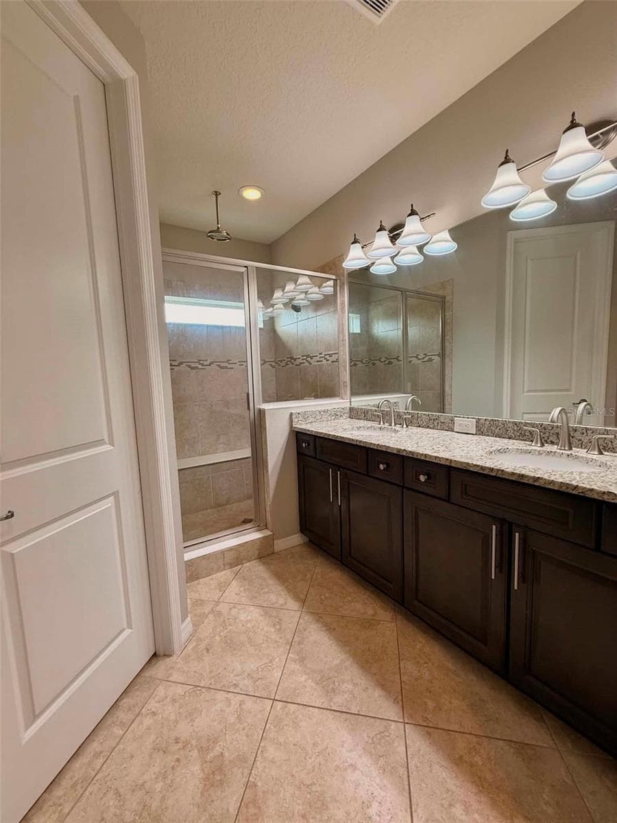 5703 VILLAGE CENTER DRIVE — photo 20 of 34