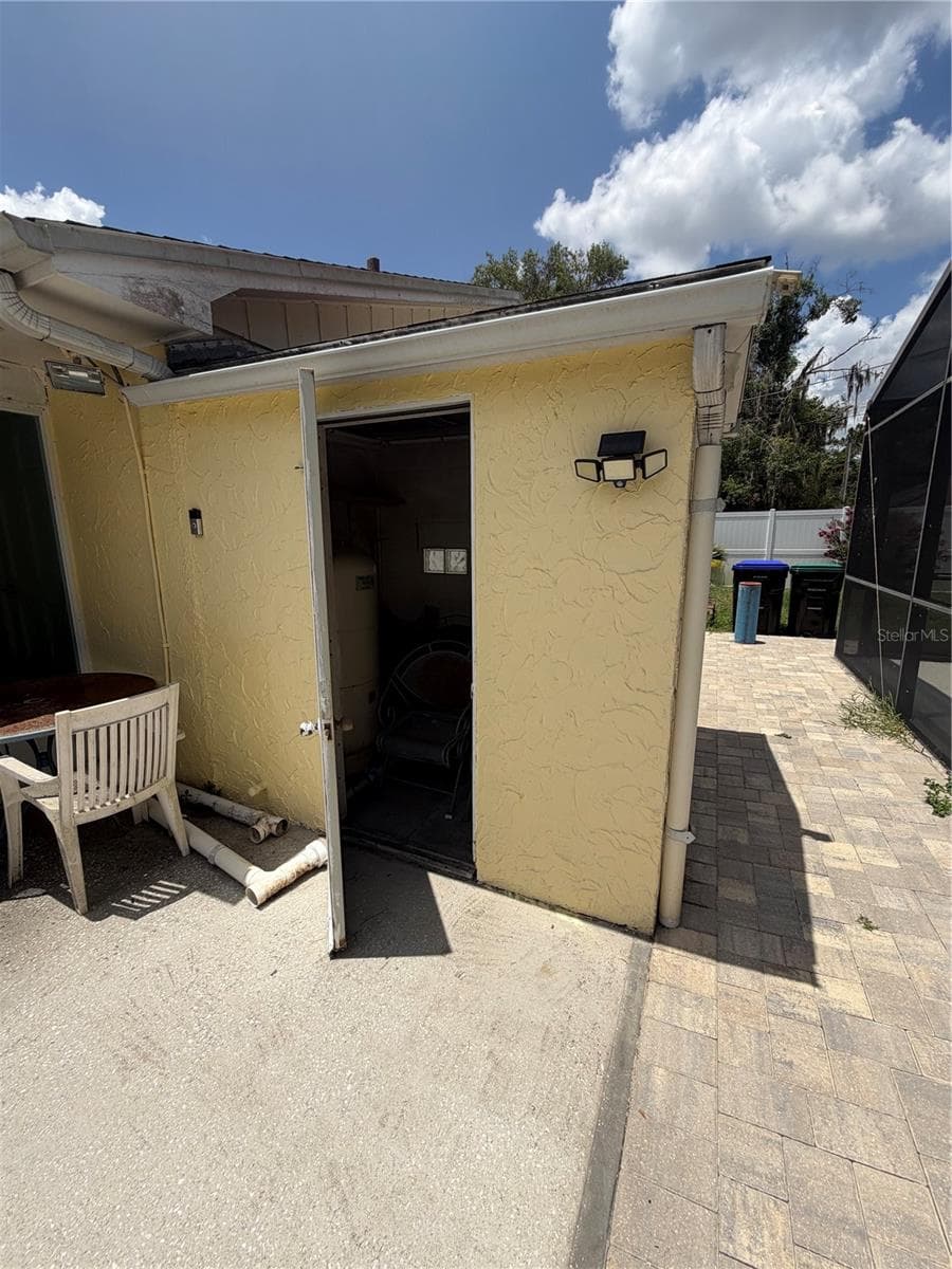 14309 LAKE PRICE DRIVE — photo 24 of 32